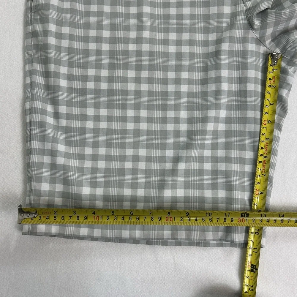 Nike Dri Fit Golf Shorts Flat Front Pockets Gray White‎ Plaid Gingham Mens 40